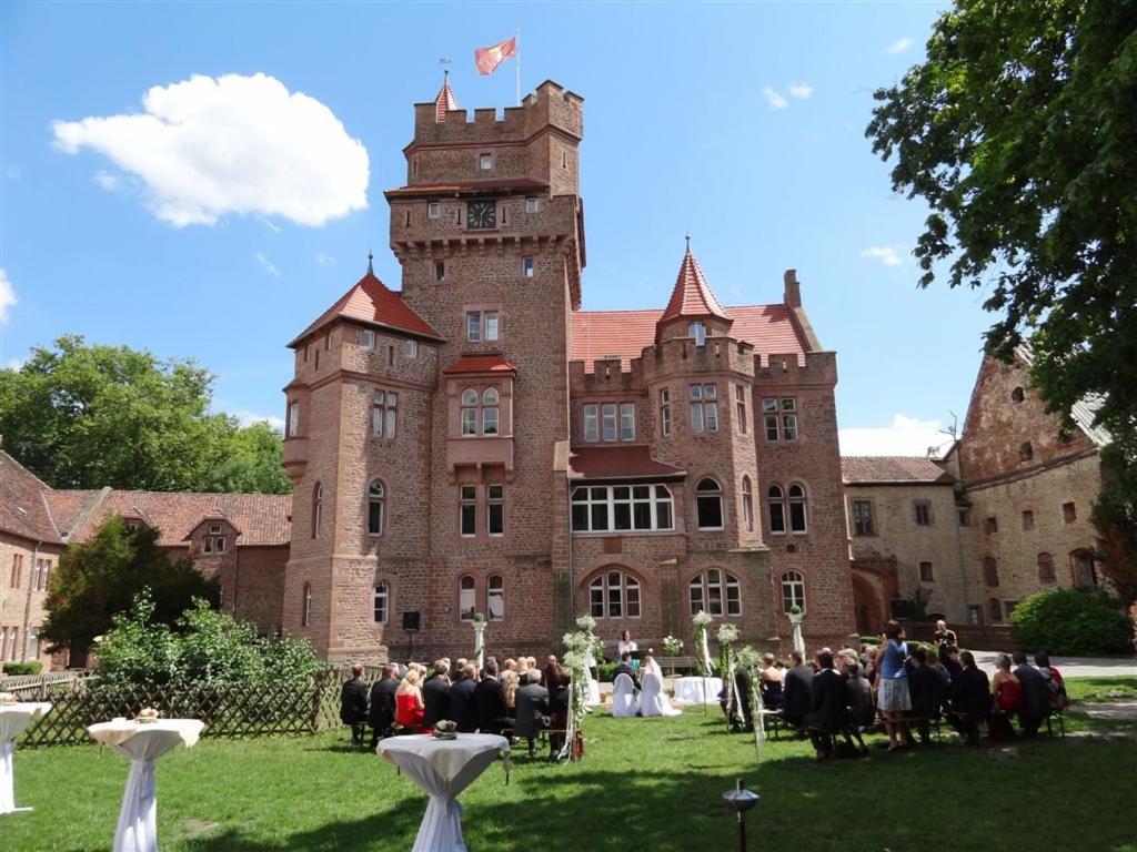 Schloss Altenhausen Luaran gambar